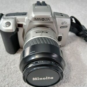 Minolta Maxxum QT si 35mm Camera W/Minolta AF Zoom 35-80mm Lense Not Tested